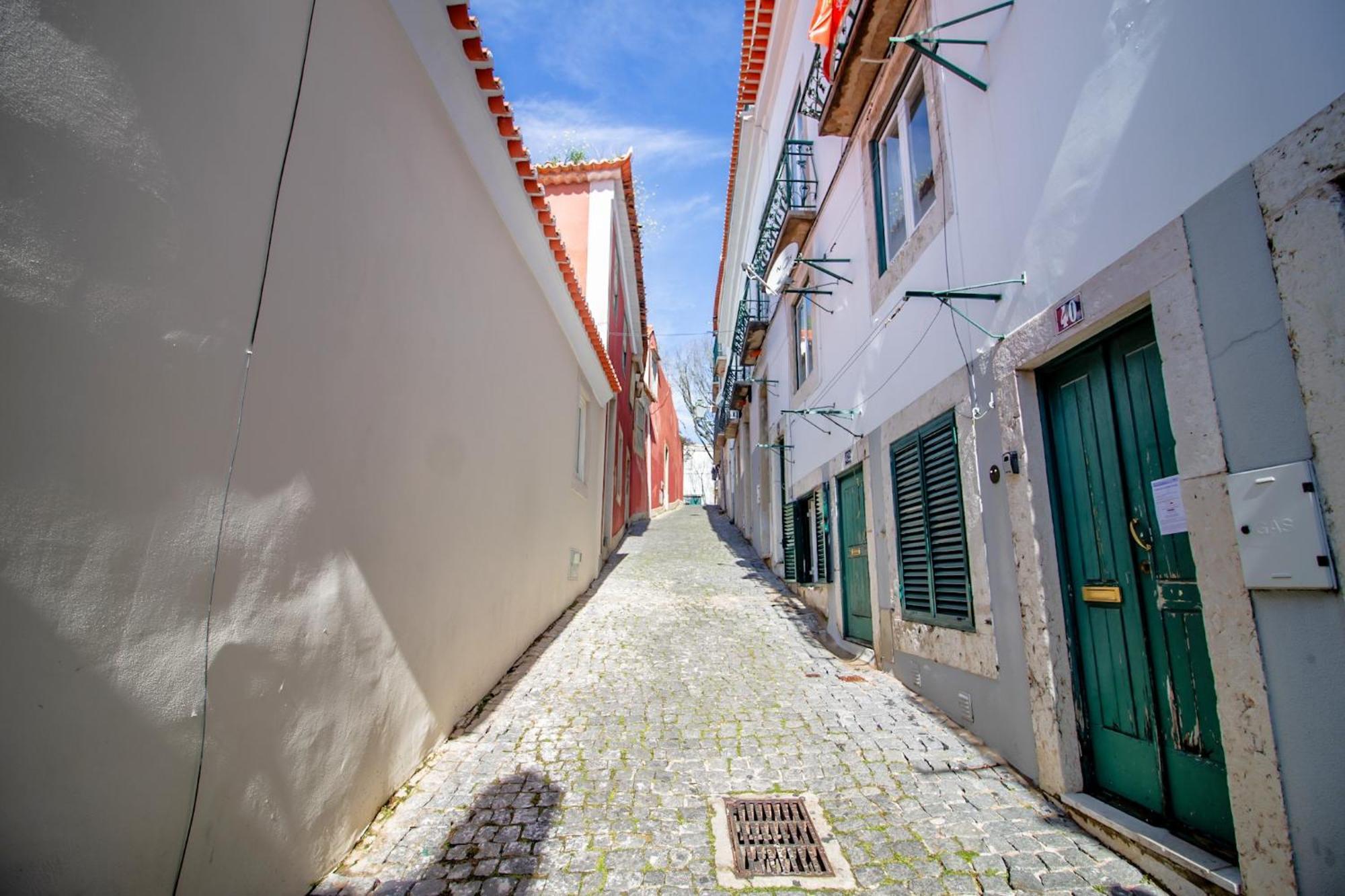 Stay In The Heart Of Alfama ลิสบอน ภายนอก รูปภาพ